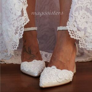 Elegant White Lace Heels